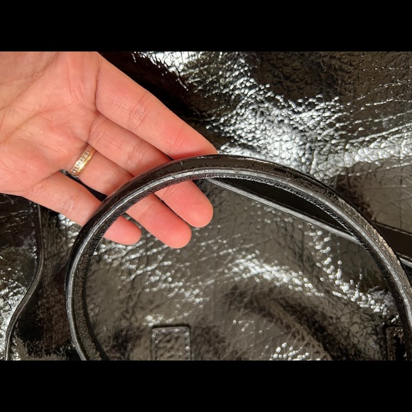 Michael Kors Patent Leather Hamilton large - Picture 4 of 14